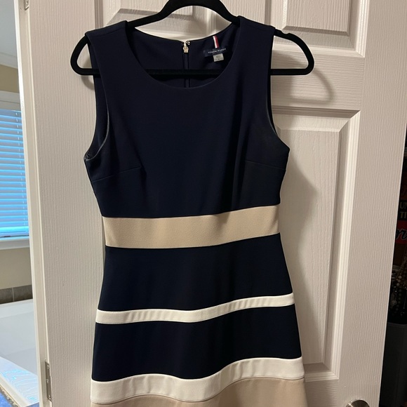 Tommy Hilfiger Dresses & Skirts - Tommy Hilfiger sleeveless dress, size 6